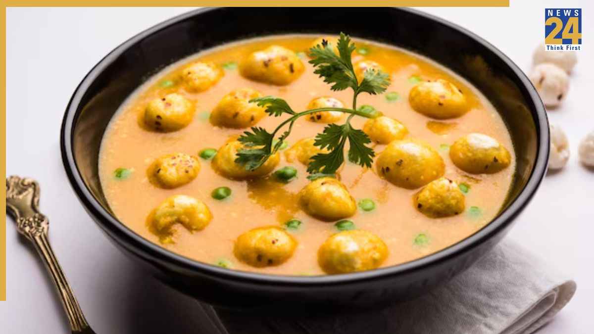 मेहमानों के लिए झटपट क्या बनाएं? मखाने की यह रेसिपी आएंगी सबको बहुत पसंद