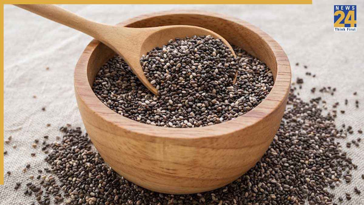 Chia Seeds Kaise Khaye