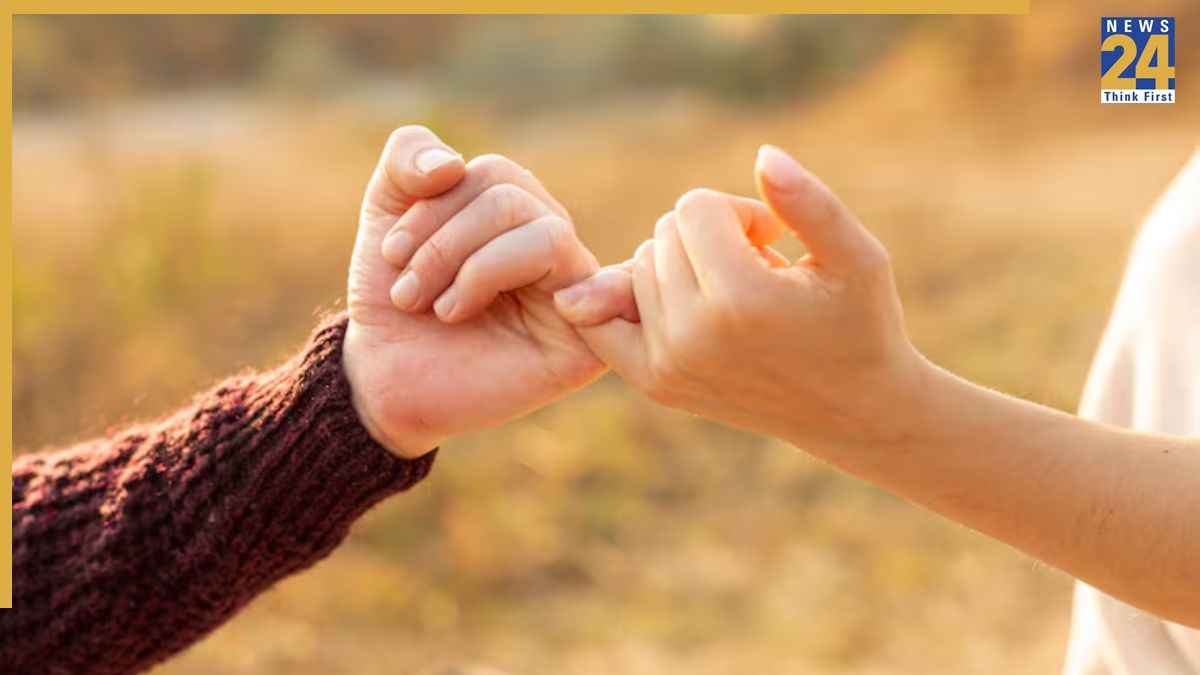 ये 6 संकेत बताते हैं कि आपका बॉयफ्रेंड अब आपसे प्यार नहीं करता, वक्त रहते करें पहचान