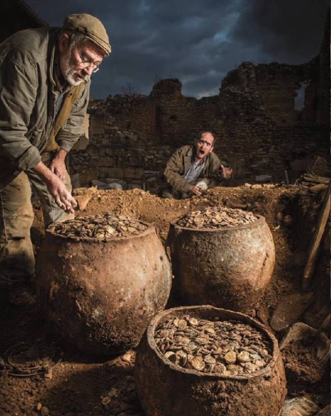 1700 Year Old Roman Treasure Unearthed in France-1-2-3-4-5