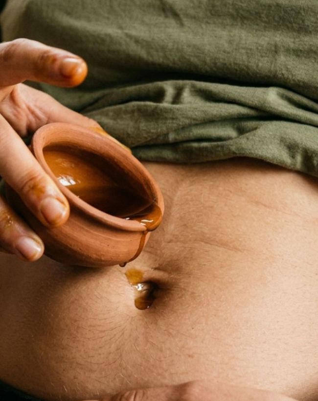 Best oil for belly button-1-2-3-4-5-6-7