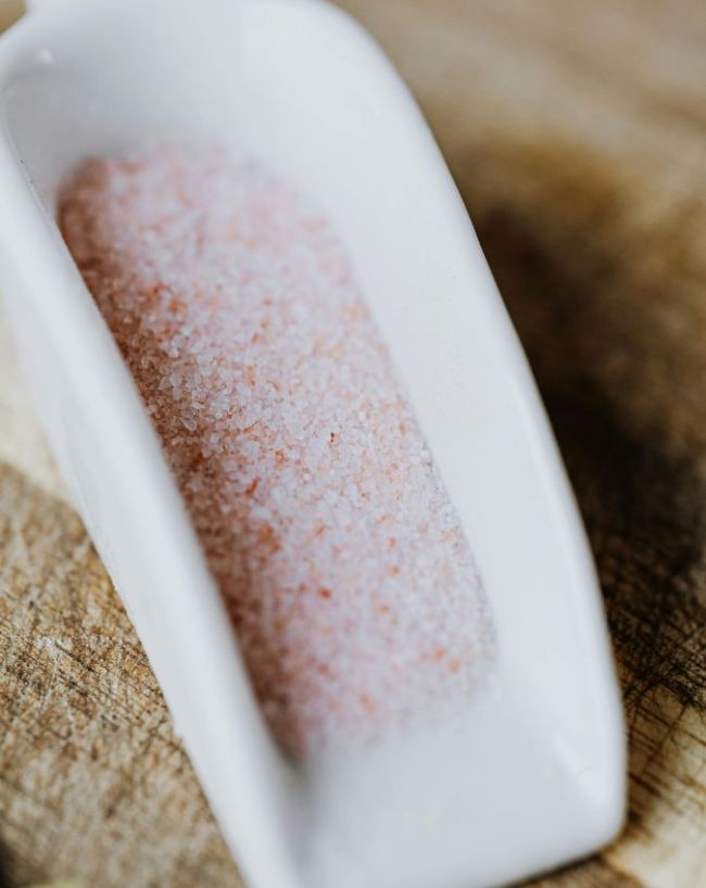 How to make salt scrub-1-2
