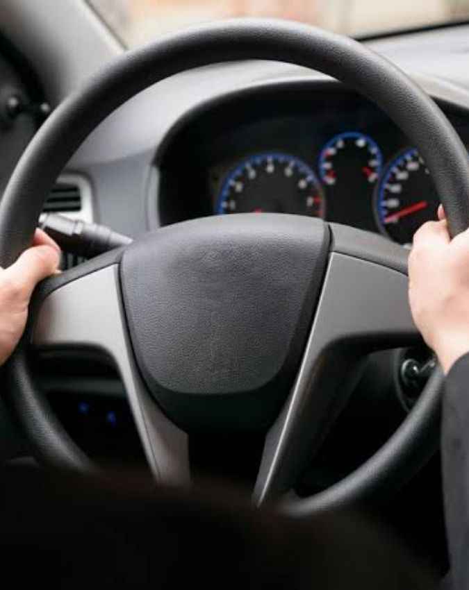 स्टीयरिंग से मिलते हैं खराब अलाइनमेंट के संकेत