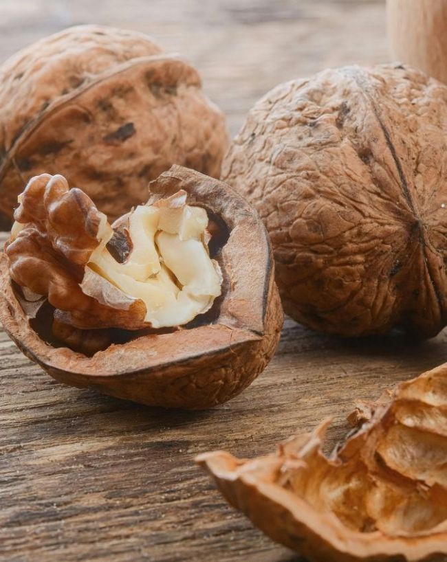 Benefits Of Eating Walnuts-1-2