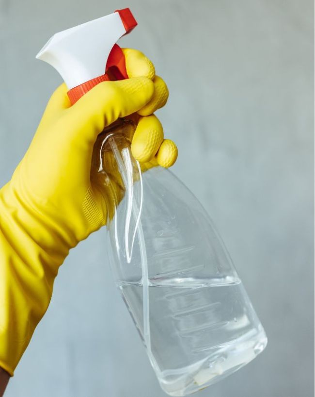 vinegar clean bathroom drains-1-2-3-4-5
