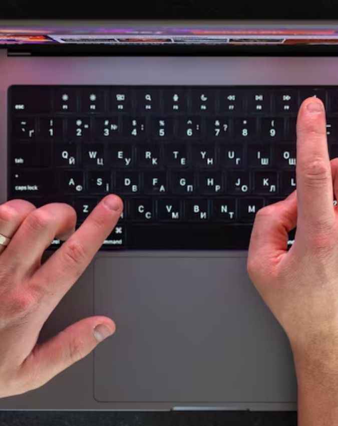 ऐसे तैयार हुआ QWERTY लेआउट