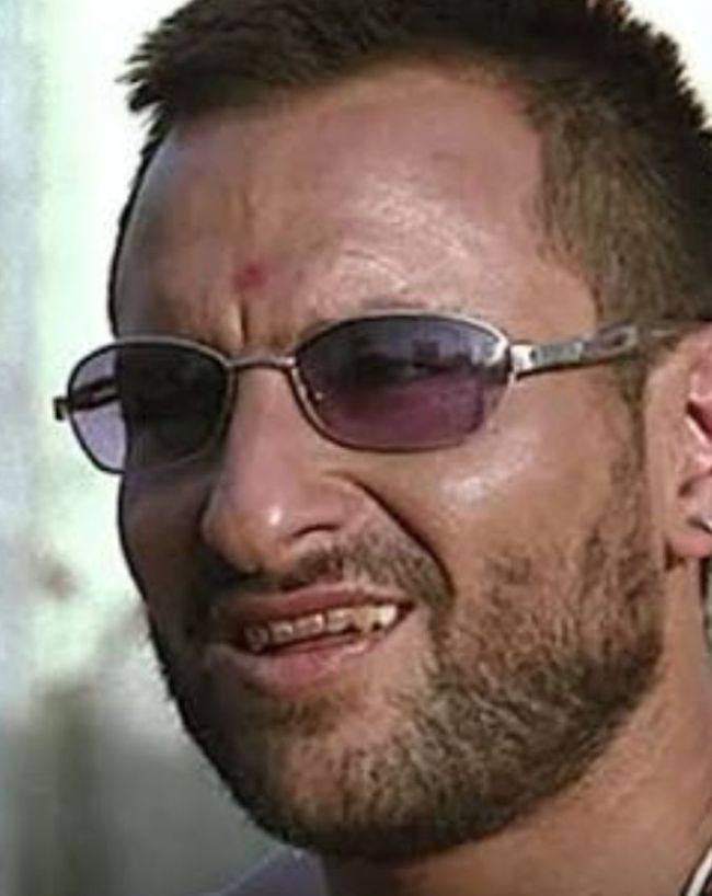Saif Ali Khan Nude Scenes-1-2-3-4-5-6