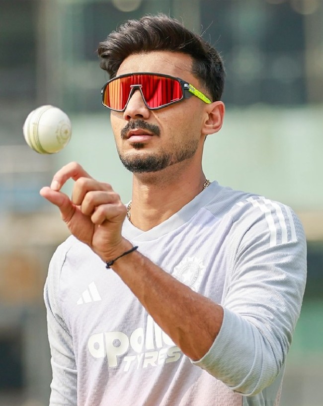 Axar Patel and Arshdeep Singh-1-2-3