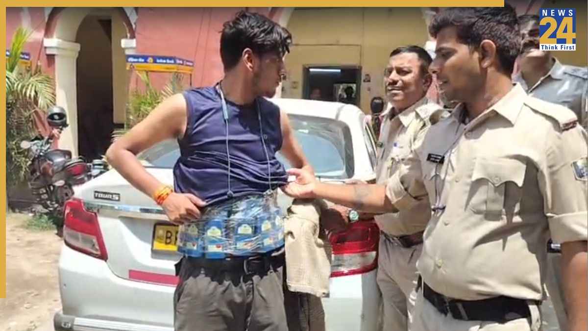 बिहार में शराब तस्कर का 'देसी जुगाड़'! शरीर पर बांध रखे थे शराब के पैकेट, पुलिस ने ऐसे धर दबोचा