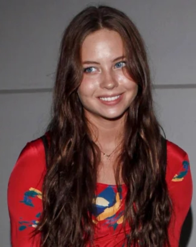 Daveigh Chase-1-2-3-4-5