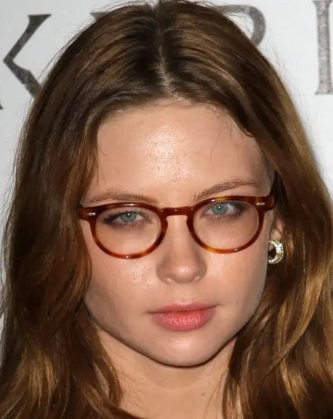 Daveigh Chase-1-2-3-4