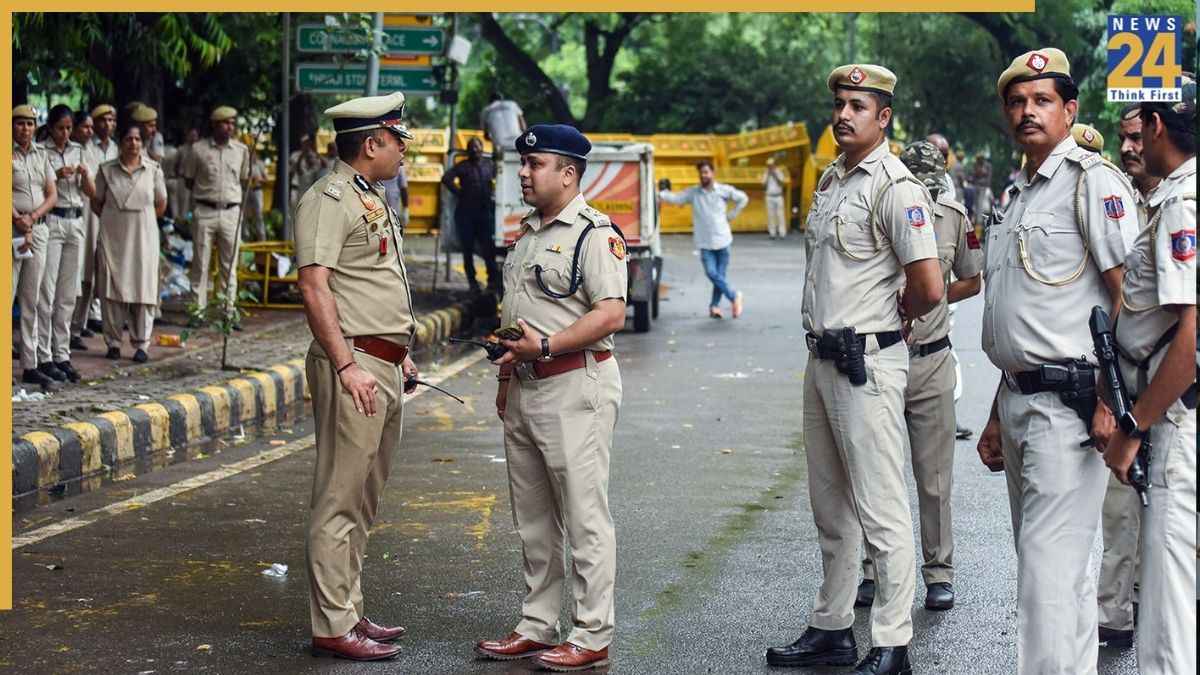 Delhi Police Jantar Mantar