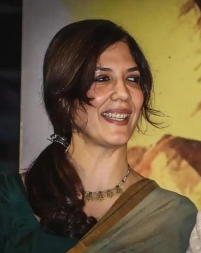 Gauri Spratt, aamir khan-1-2-3-4-5