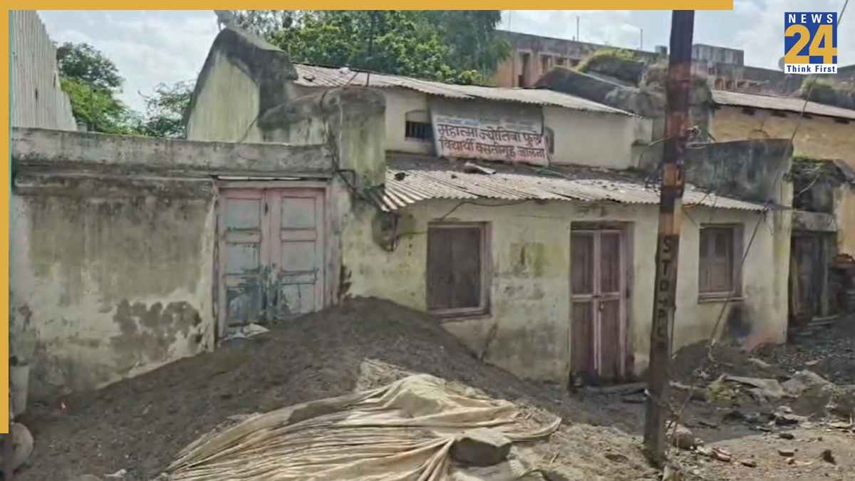 महाराष्ट्र में 'घोस्ट हॉस्टल' का बड़ा खेल! CAG रिपोर्ट में करोड़ों के खर्च और जमीनी हकीकत पर गंभीर सवाल