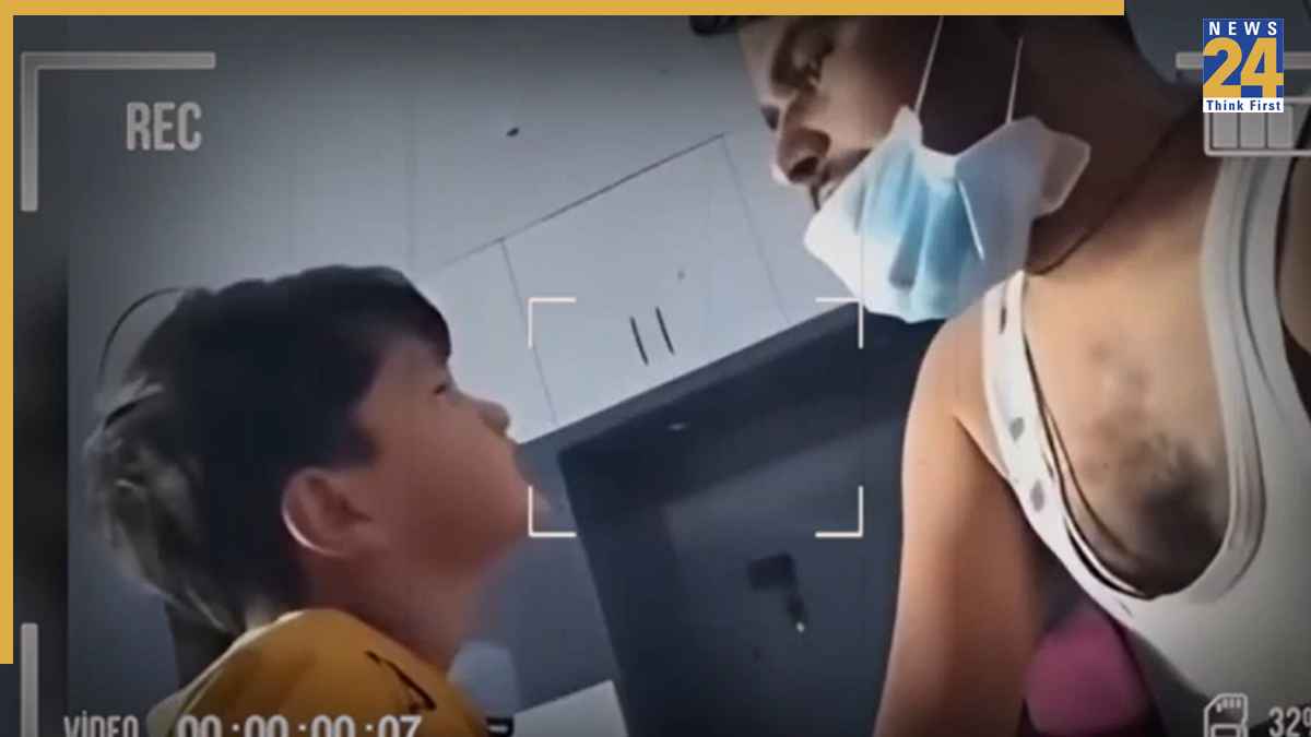'मेरे जाने के बाद मुझे मत ढूंढ़ना…' कैंसर से जूझ रहे पिता का बेटे के नाम आखिरी संदेश, भावुक वीडियो हुआ वायरल