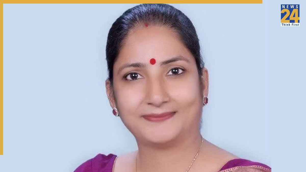 Delhi Commission for Women, Lata Gupta DCW Chairperson,