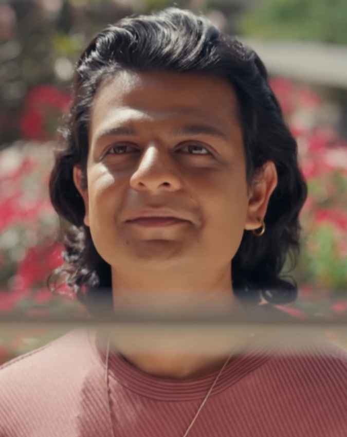 लालो कृष्ण सदा सहायते फिल्म