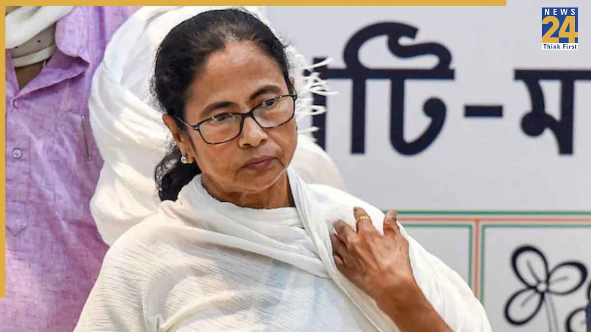 Mamata Banerjee, Trinamool Chhatra Parishad, Calcutta High Court, Kolkata Police, TMCP Rally FIR