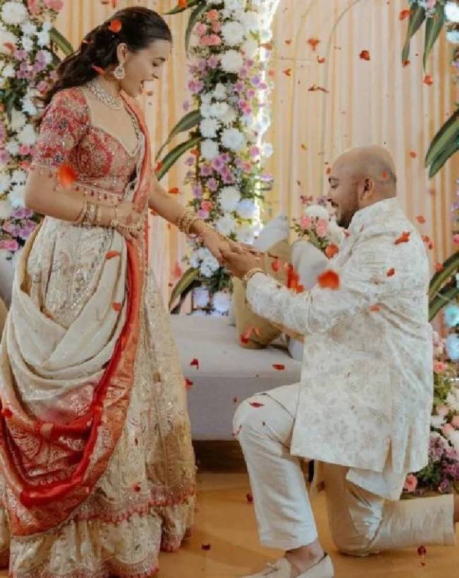 Prithvi Shaw-Akriti Agrawal (PIC Credit- instagram @akritiagarwal7 )-1-2-3
