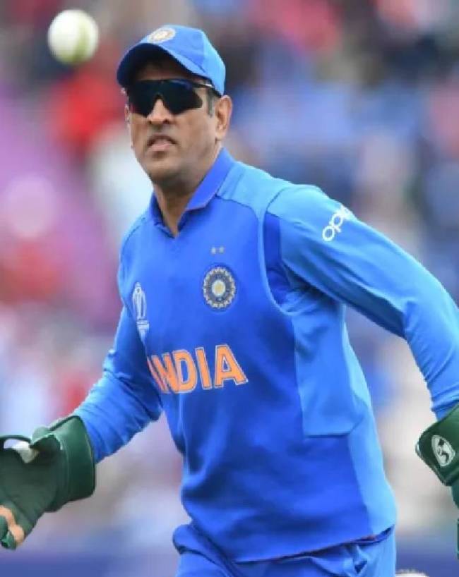 MS Dhoni (PIC Credit- Social Media)-1-2-3