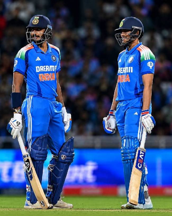 India vs England (Image generated by AI)-1-2-3