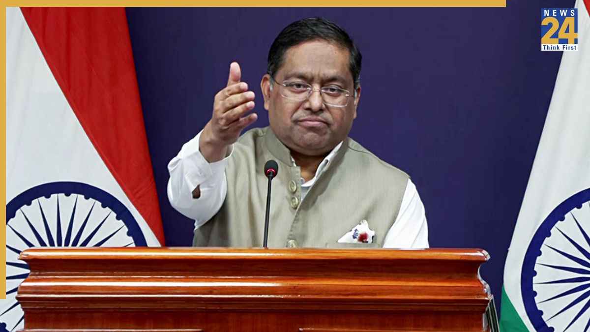 'हिंसा छिपाने की कोशिश...', PoK में चुनाव को लेकर पाकिस्तान पर भारत का निशाना