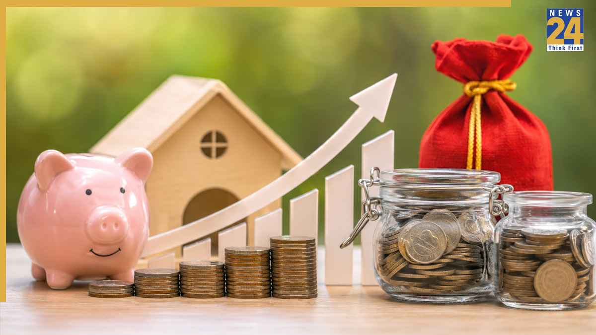Small Savings Schemes Interest Rate: स्मॉल सेविंग स्कीम पर नई ब्याज दरों का हुआ ऐलान, जानें PPF, सुकन्या समृद्धि पर कितना ब्याज?