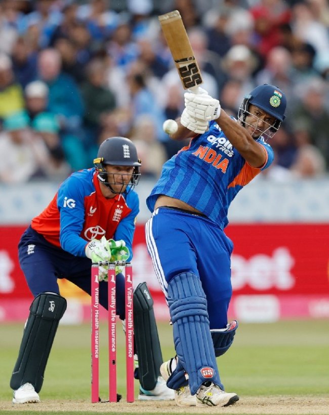 Shivam Dube-1-2-3-4-5-6