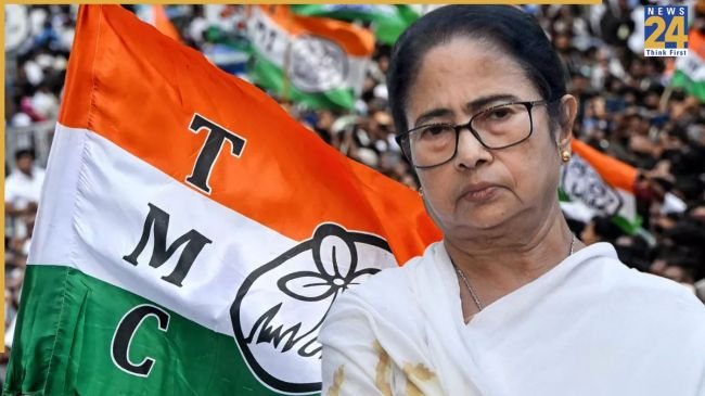 TMC Rebel Faction Mamata Banerjee, Trinamool Congress Split Crisis, Abhishek Banerjee TMC Rebels, West Bengal Politics 2026, TMC Internal Conflict Conditions, Kolkata Politics News