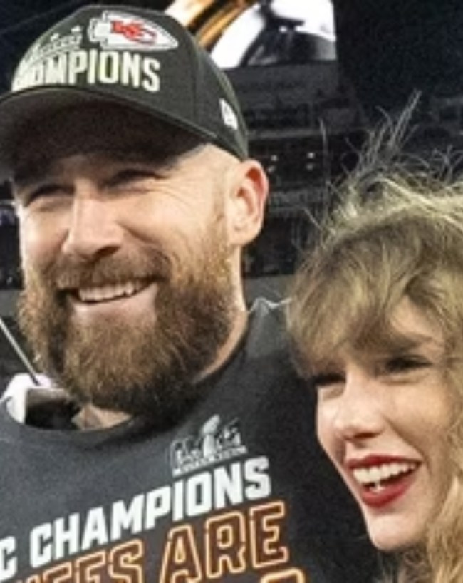 Taylor Swift, Travis Kelce-1-2-3-4-5-6-7