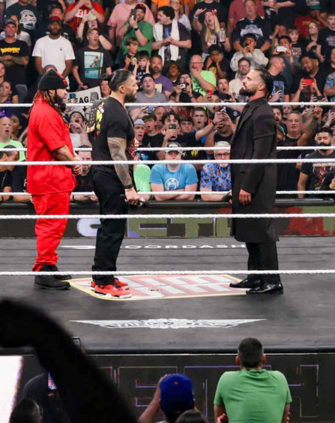 WWE Raw में हुआ ऑफिशियल ऐलान
