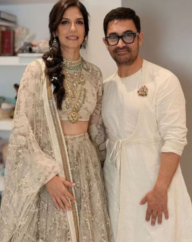 aamir khan gauri spratt ring-1-2-3-4-5