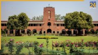 DU के सेंट स्टीफंस कॉलेज में शॉर्ट्स पहनने पर रोक, नए ड्रेस कोड के खिलाफ छात्रों ने किया विरोध