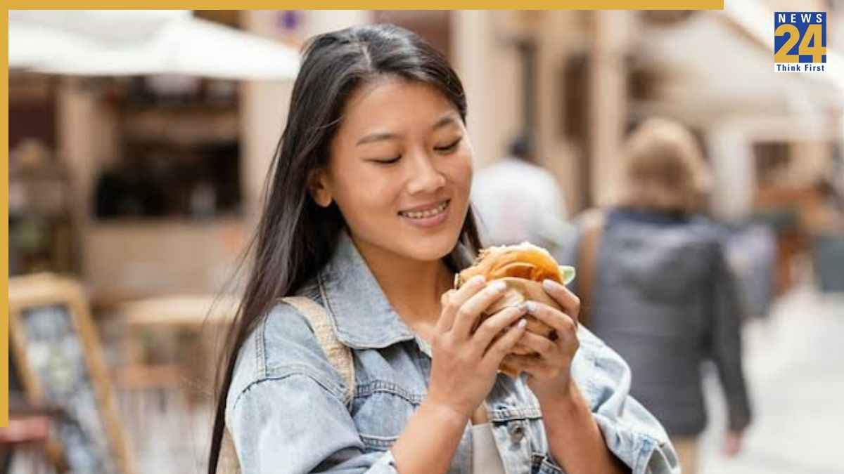 एशिया की स्ट्रीट फूड राजधानी कहलाता है ये शहर, हर गली में मिलता है लाजवाब स्वाद