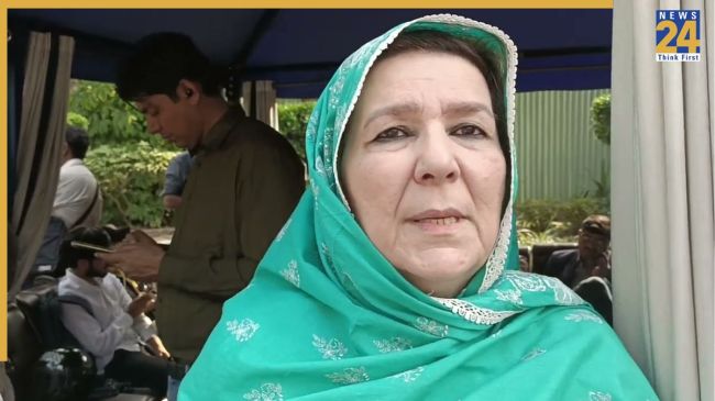 Imran khan Sister Noreen Niazi
