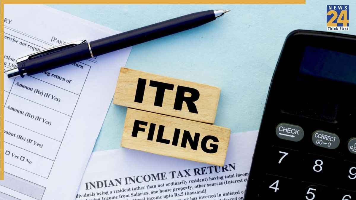 ITR Filing Deadline 2026: इनकम टैक्स रिटर्न भरने की तारीख बढ़ेगी या नहीं? अफवाहों में न आएं, तुरंत करें यह काम