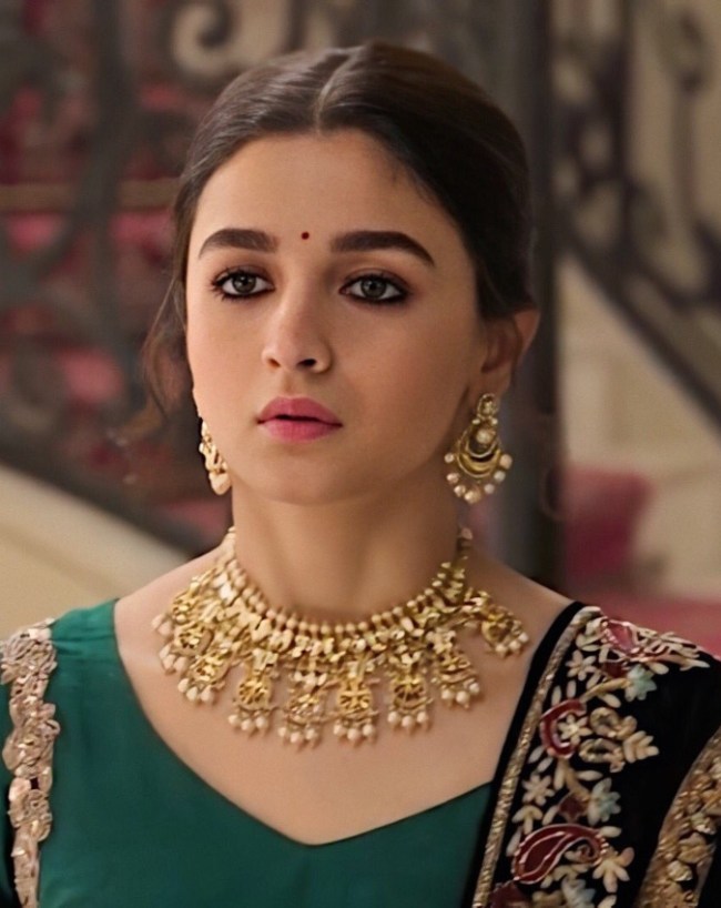 kalank-1-2