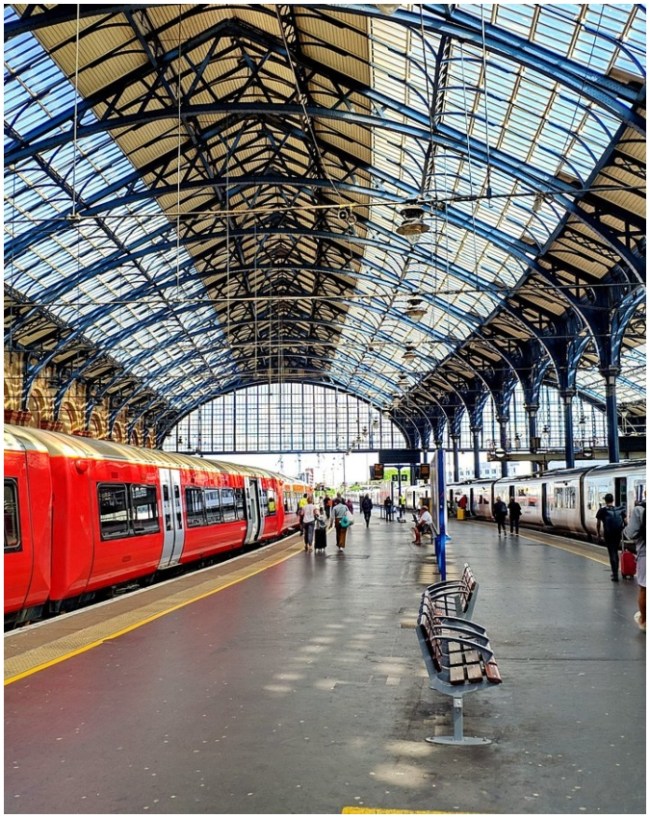 train luggage-1-2-3-4-5-6