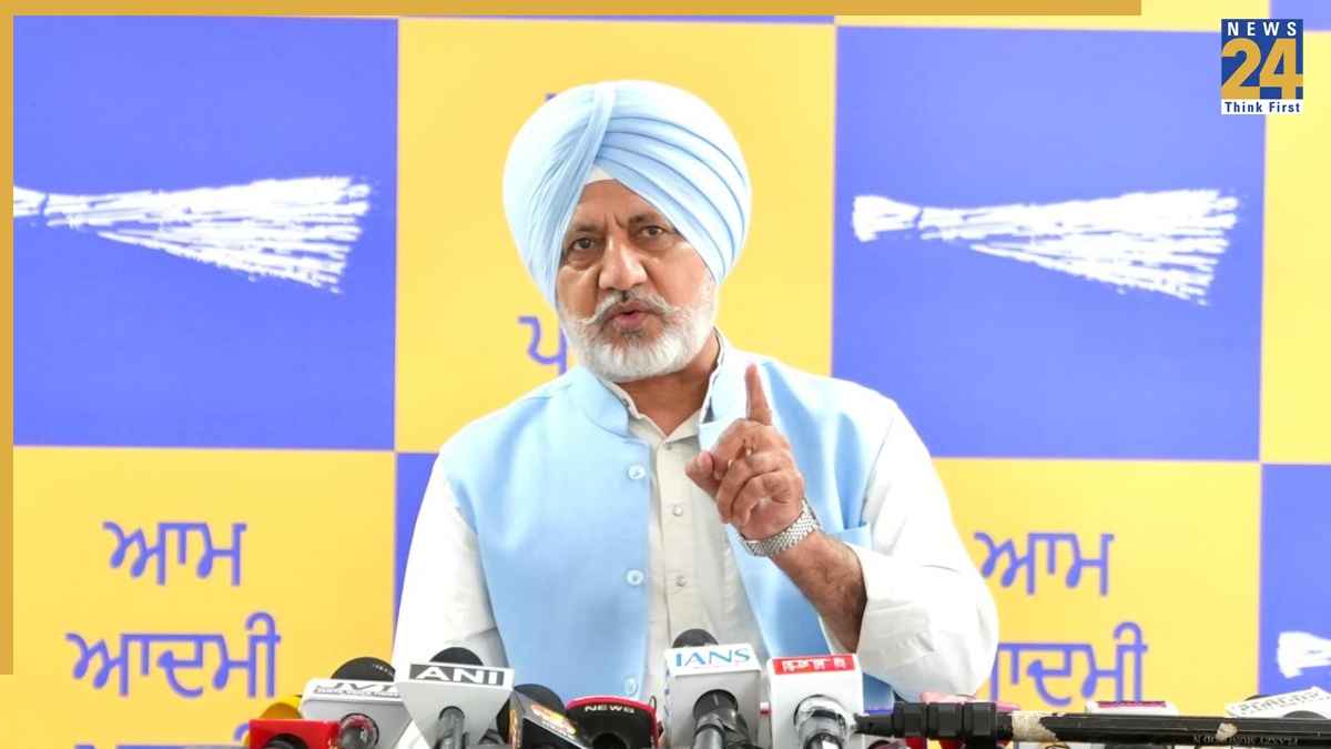 कांग्रेस, भाजपा और अकाली दल ने मुख्यमंत्री भगवंत सिंह मान को घेरने के लिए ‘टीम ए, बी, सी’ बना ली है क्योंकि उनके पास आप सरकार के कामों का कोई जवाब नहीं है: बलतेज पन्नू