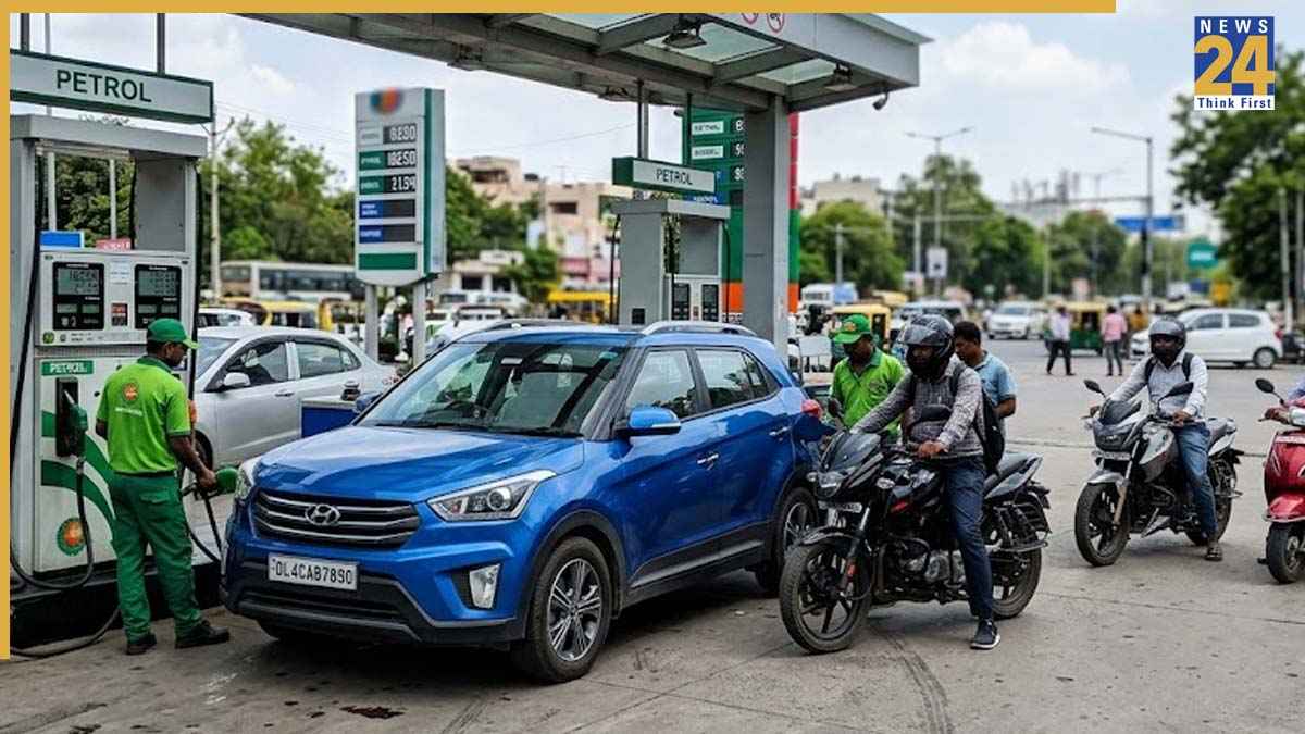 25 July Petrol Diesel Price: आज टंकी फुल कराने से पहले जान लें पेट्रोल-डीजल का ताजा भाव, यहां देखें रेट लिस्ट