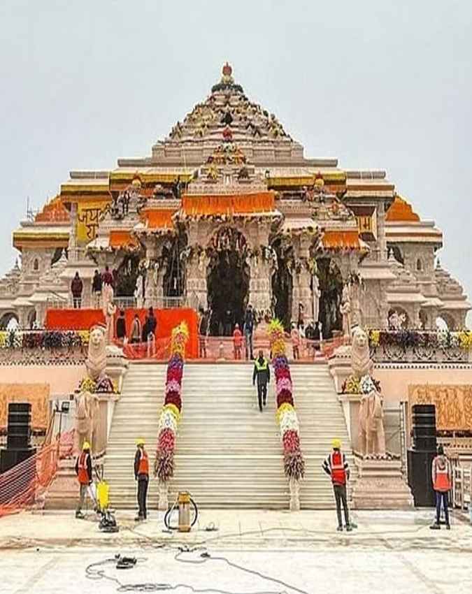 पर्यटकों के लिए नहीं है ये नियम