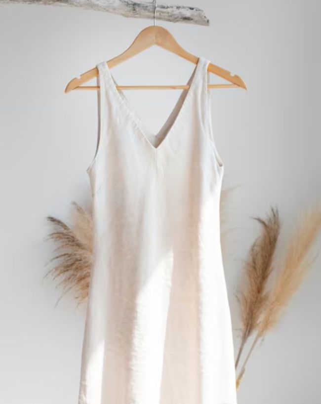 Dress Par Straps Kyu Hote Hai-1-2-3-4
