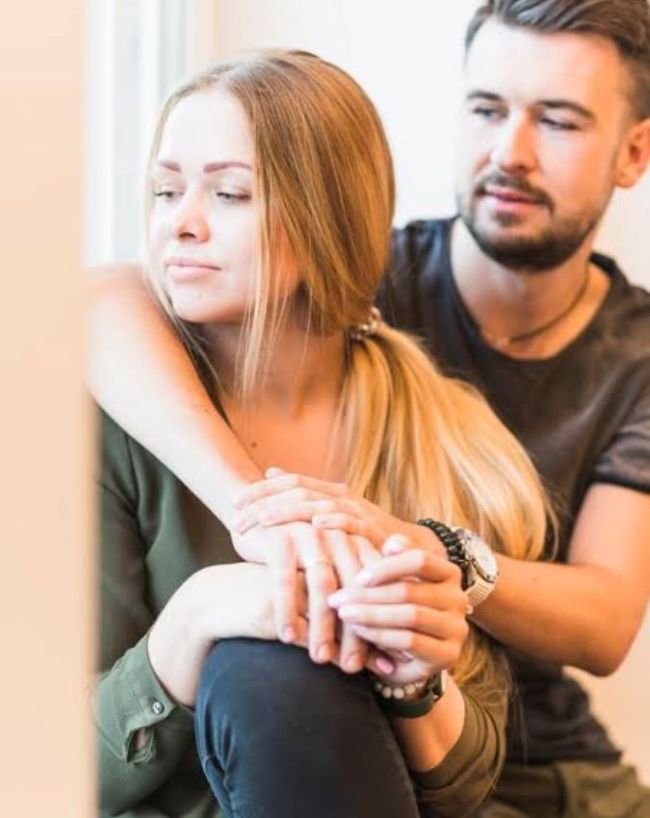 signs he is forcing himself To Love You-1-2-3