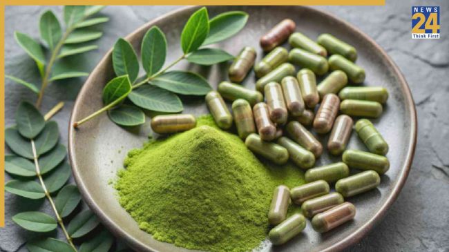 Moringa Powder On Face