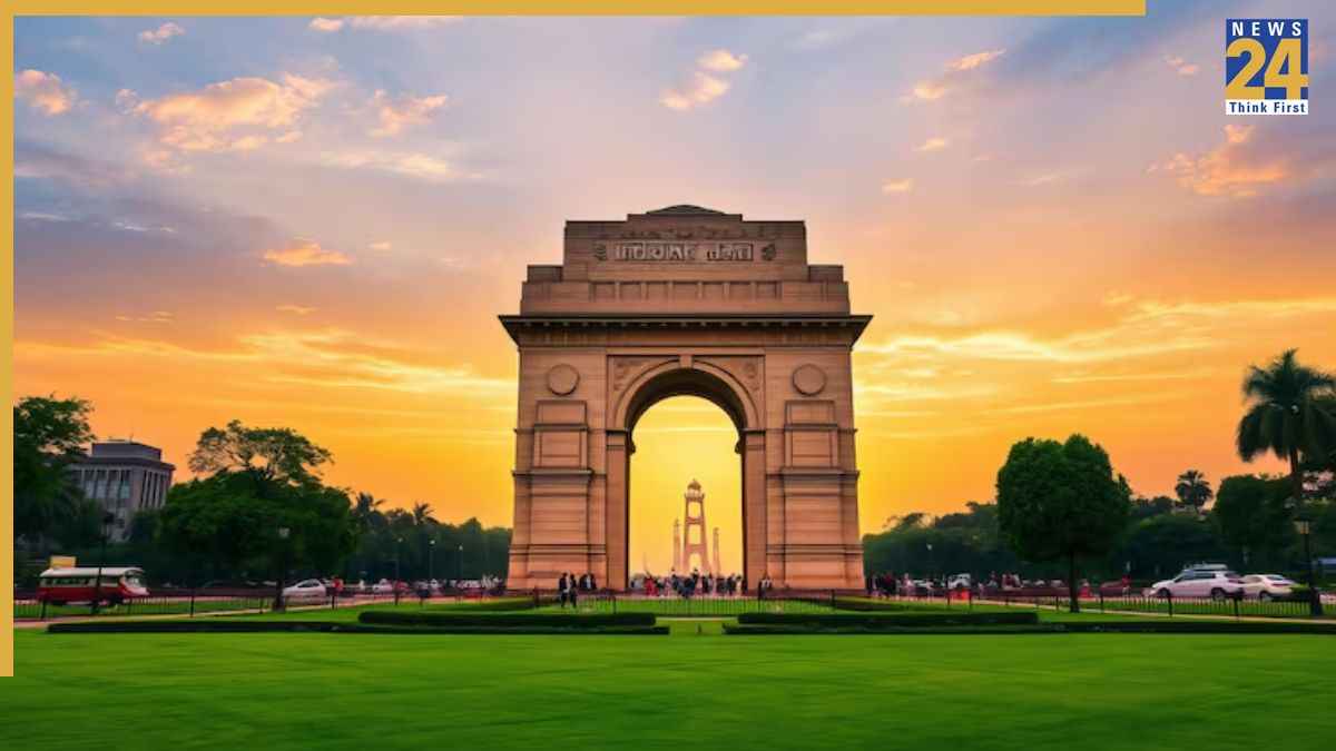 रक्षाबंधन पर बहन को दें खास सरप्राइज, दिल्ली की इन खूबसूरत जगहों पर साथ बिताएं दिन
