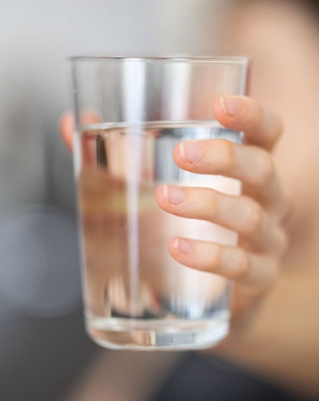 How much water to drink a day-1-2