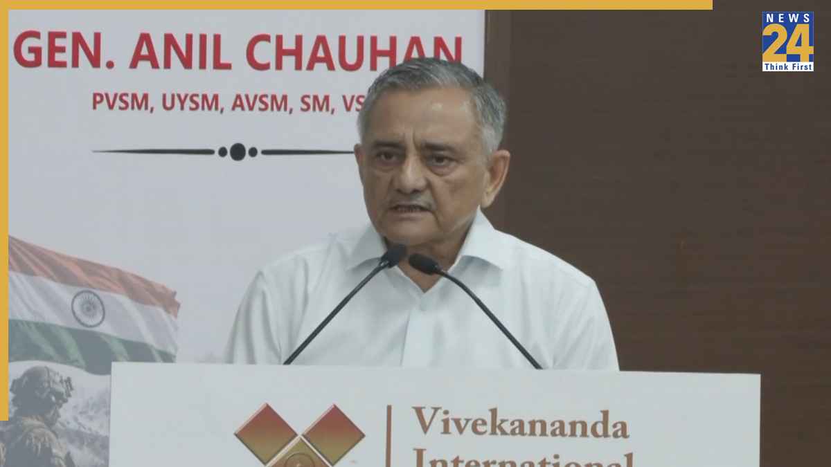 ऑपरेशन सिंदूर में पाकिस्तान के परमाणु ठिकाने किराना हिल्स पर हमला किया था या नहीं? पूर्व CDS अनिल चौहान ने बताई सच्चाई