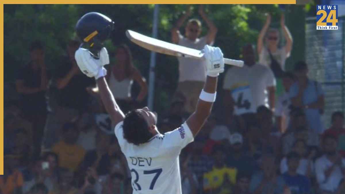 IND vs SL Highlights: भारत ने पहले दिन बना दिए 300 रन, पडिक्कल और गिल ने बल्ले से किया शानदार प्रदर्शन