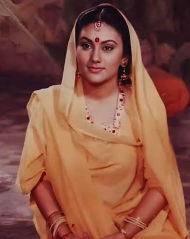 दीपिका चिखलिया
