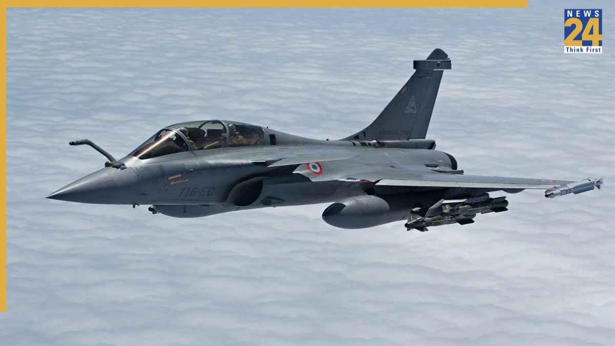 3.25 लाख करोड़ का मेगा रक्षा सौदा! भारत बना सकता है स्वदेशी राफेल, फ्रांस ने निभाई दोस्ती